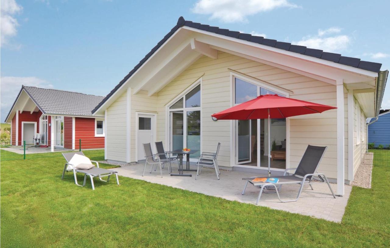 2 Bedroom Nice Home In Dagebull Bagian luar foto